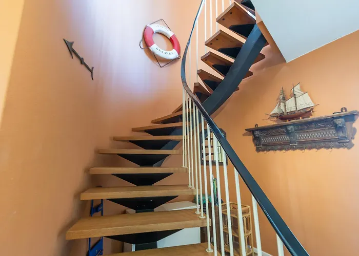 Lecomte アパート オステンド