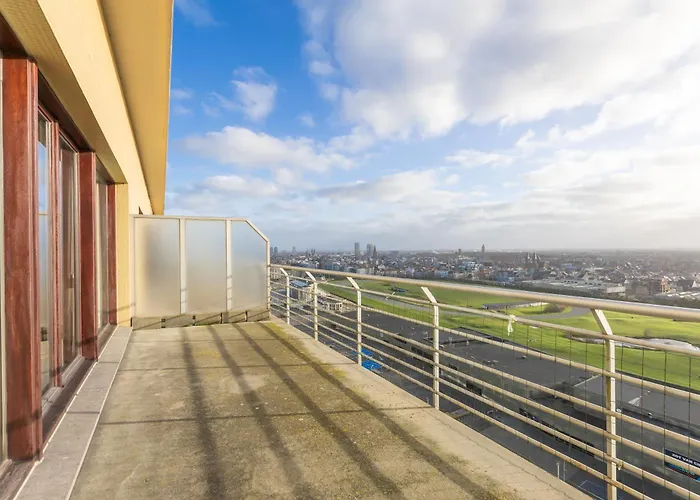 Lecomte アパート *